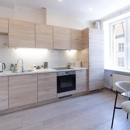 Revalia Old Town Hall Square アパート *