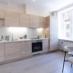Revalia Old Town Hall Square Apartment *
