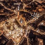 Revalia Old Town Hall Square Apartment *