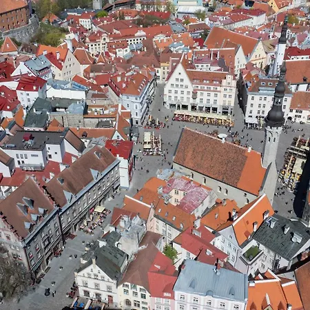 Apartamento Revalia Old Town Hall Square Tallin